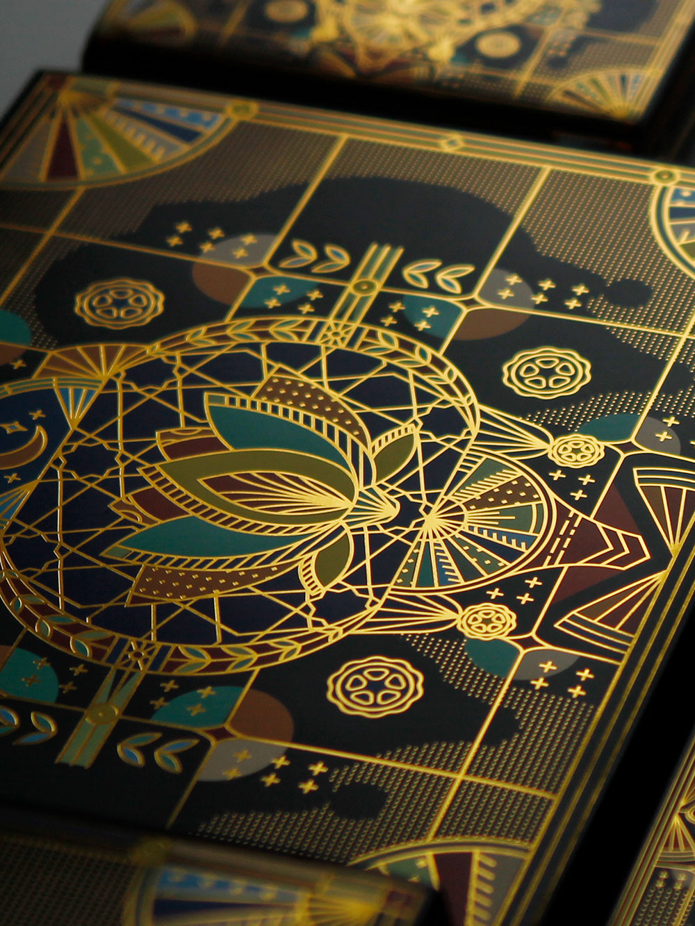 Noor Flat Box Treats – Luxury Dates &amp; Chocolate Gift Box co Chocolat