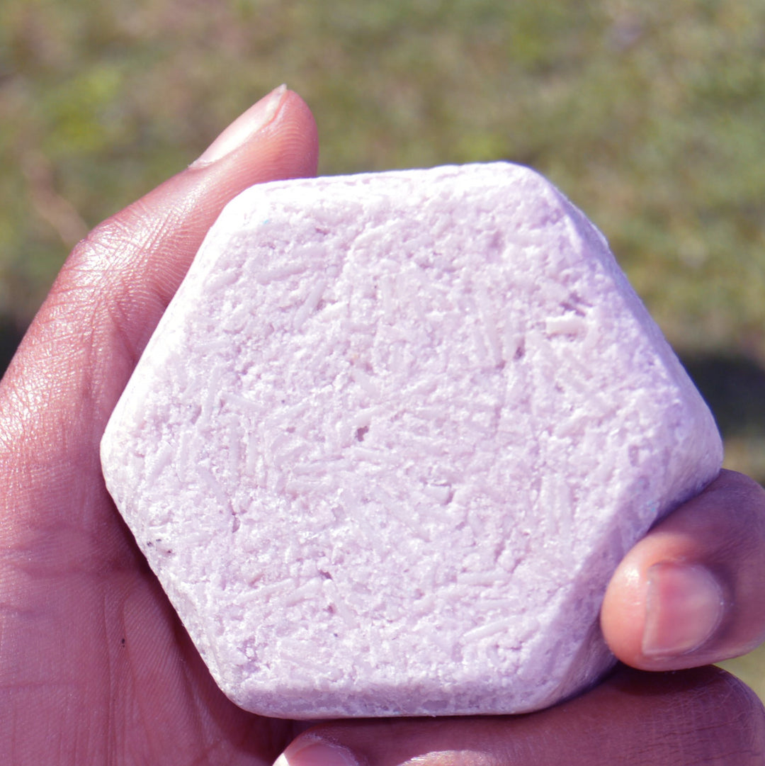 HANDMADE VEGAN DRY HAIR SOLID SHAMPOO BAR - AMETHYST- The Skin Concept