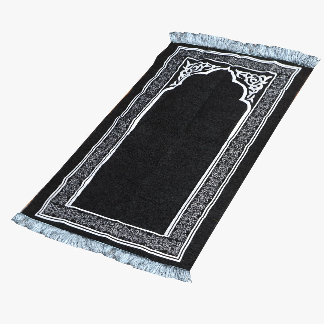 Prayer mat & Tasbeeh with cylindrical box  |  سجادة صلاة في علبة اسطوانية أنيقة - المدينة مع مسبحة