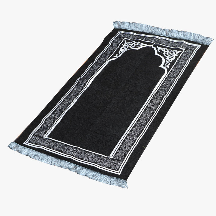 Prayer mat & Tasbeeh with cylindrical box  |  سجادة صلاة في علبة اسطوانية أنيقة - المدينة مع مسبحة