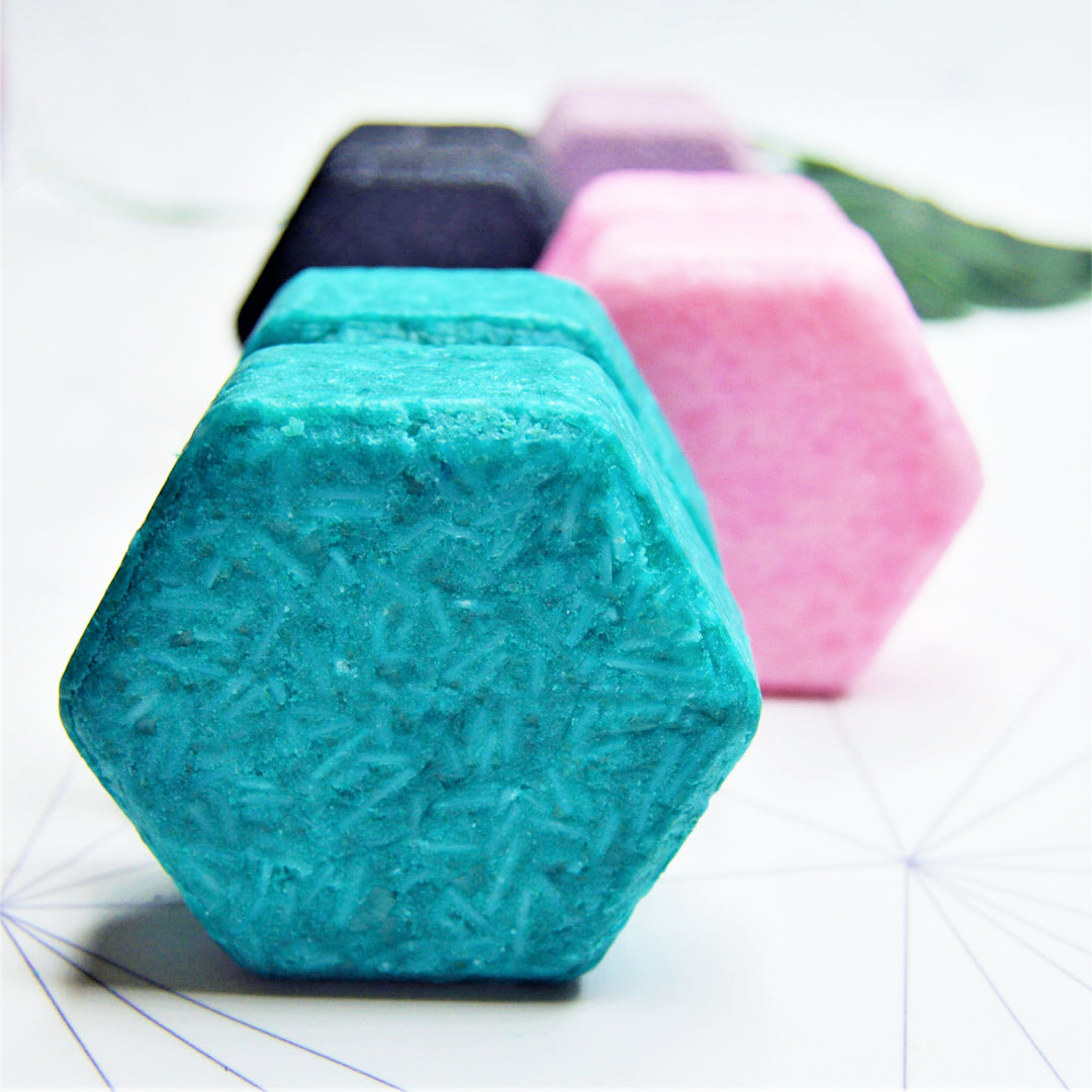 HANDMADE VEGAN SOLID SHAMPOO BAR -TURQUOISE- The Skin Concept