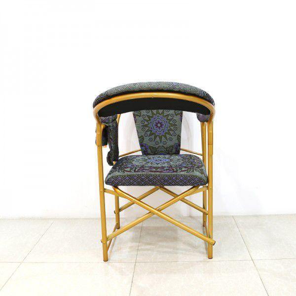 Prayer Chair (كرسي الصلاة)