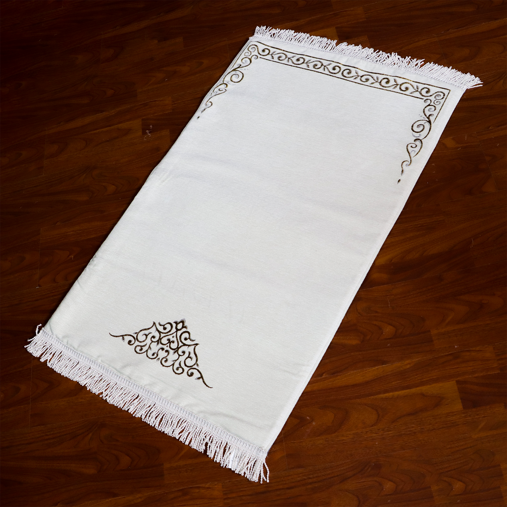 Salam Prayer Mat (with a thin layer of sponge and a stylish modern design) - سجادة سلام مع طبقة اسفنجية رقيقة وتصميم عصري أنيق