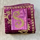 Velvet Silk Embroidered Prayer Mat & Quran Pouch - Gift Edition | سجادة الصلاة المخملية بالحرير المطرزة وحقيبة القرآن - الطبعة الهدية
